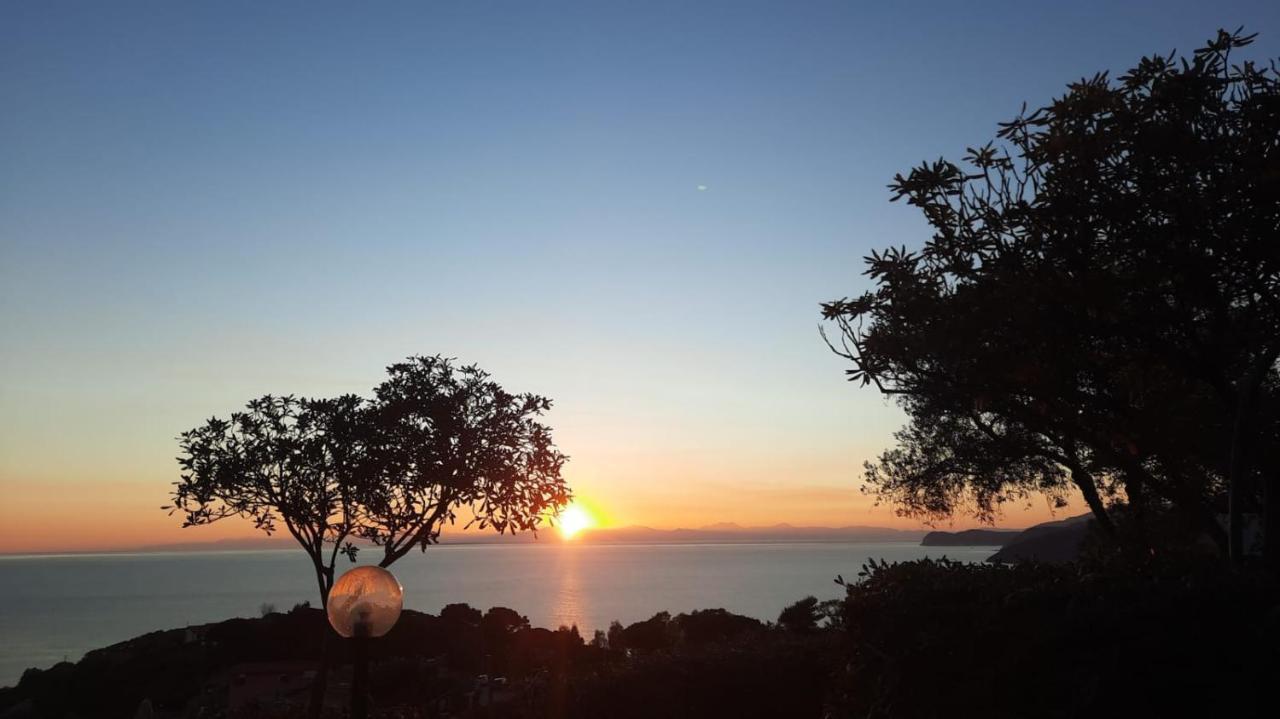Fewo Sole E Azzurro Capoliveri  Buitenkant foto